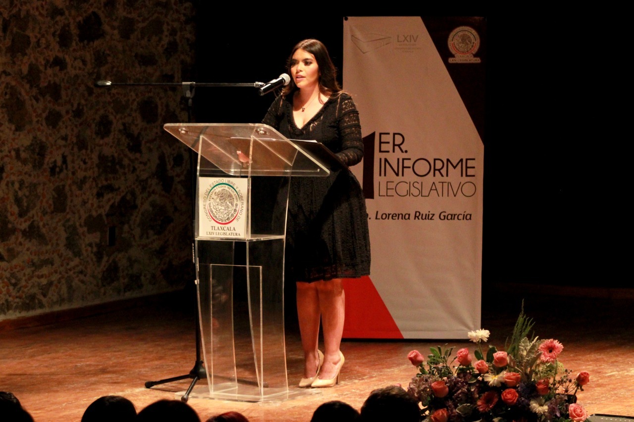 Rinde Diputada Lorena Ruiz su primer informe legislativo